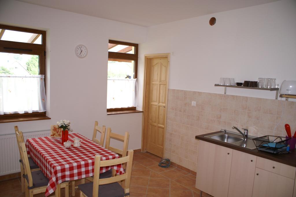 Hotel Oeregtoelgy Panzio Csongrád Camera foto